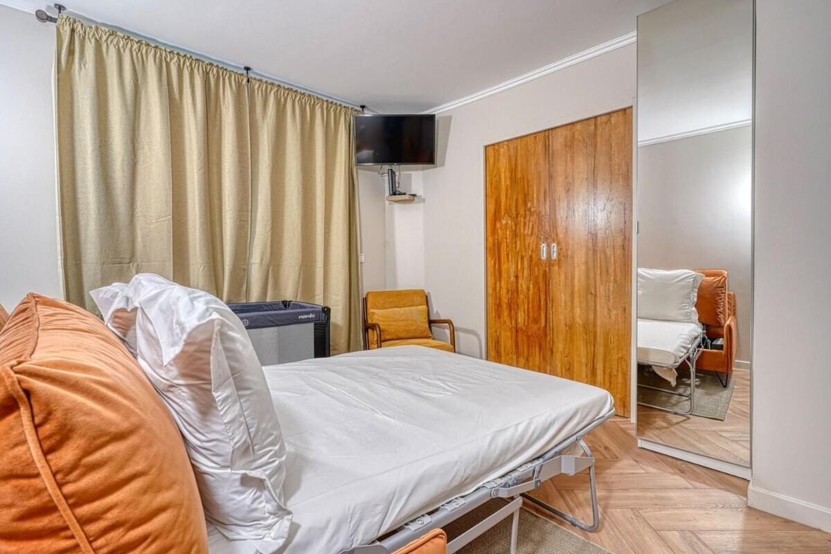 Eden Suite Paris La Defense Courbevoie Esterno foto